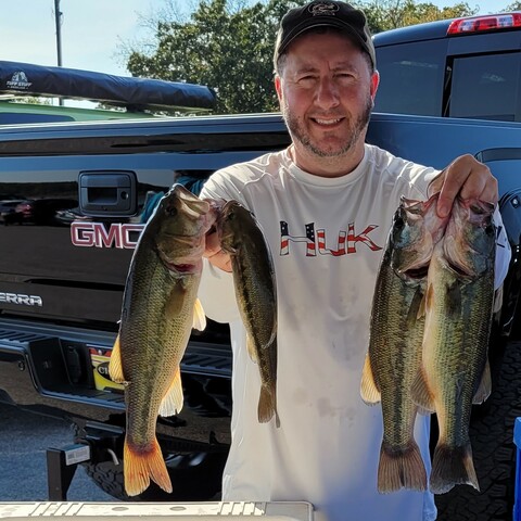 Pete Morrone - Saturday - Tournament Winner with 16.47 total lbs.